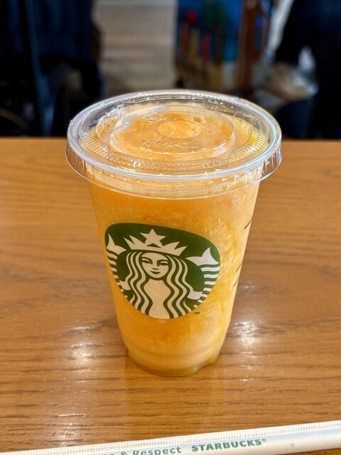 Starbucks Coffee Hiroshima Tsutayakadenten