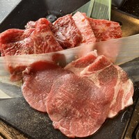 焼肉 べこ亭 たまプラーザ本店 - 