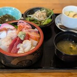 葵寿司 - 料理写真:海鮮ちらしセット　2,080円