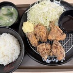 伝説のすた丼屋 - 