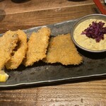 あじのマイケル - ふわふわ鯵フライ。タルタルソースがおいしい