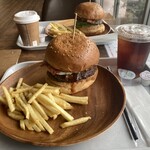R-cafe BURGER - 