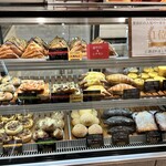 Manhattan Bakery&Wine Bar - 