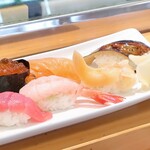 浅草すし若 - おすすめ１０貫 右側