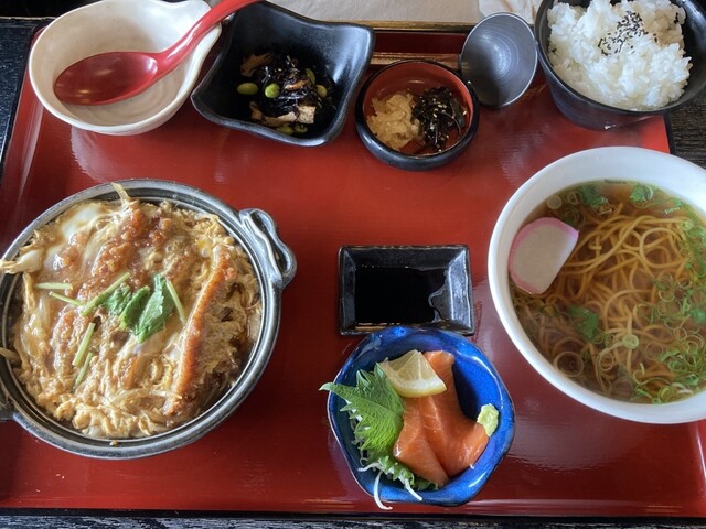 信濃路 かつらぎ店 （しなのじ） - 大谷/そば | 食べログ