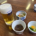 かにた川 - しろうおの踊り食い