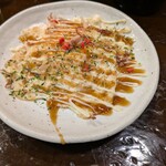 粉ひで - お通しはお好み焼き風卵焼き。