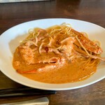 ペコペコ - 渡り蟹のトマトクリームパスタ