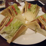 Melange Cafe - スモークチキンサンド