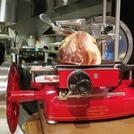 トムクリオーザ - イタリア製ハムスライサー