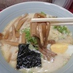 歯ごたえの良いメンマ