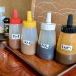 とんかつ石亭 - "ソースの酒類がふえました！"