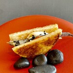 プレゼンテ スギ - 軽い酢〆が心地よい、イタリアンテイストのパ二ーニョ。自家製ビネガーと千葉産トマトソースとの相性もGood♬.*ﾟ