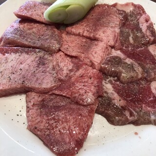 炭火焼肉やまと_1