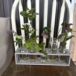 マツバラbase 號 - お花が飾られてます