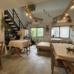 マツバラbase 號 - 店内