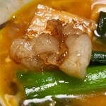 牛銀本店 - この脂身が特産松阪牛の中でも滅多に無い脂質でした。舌の上で溶けて消えました