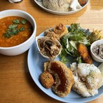 カメイノ食堂 - ムケッカ