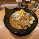肉盛り みそラーメン 侍倶楽部 - 肉盛り味噌らーめん