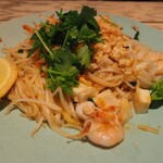 Madam My modern thai vietnamese - 