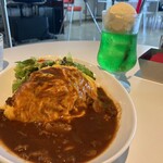 プロペラ・カフェ - 「オムハヤシ（Large）」&「ソーダフロート」