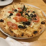 ピッツェリア アッローロ - プッタネスカです。シンプルですが、大人な魅力