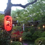 Toufuya Ukai - 敷地内に入ると目の前に広がる庭園