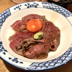 千ふく - A5 雌牛ヘレステーキ丼