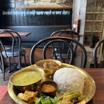 EVEREST KHAJA GHAR - スペシャル