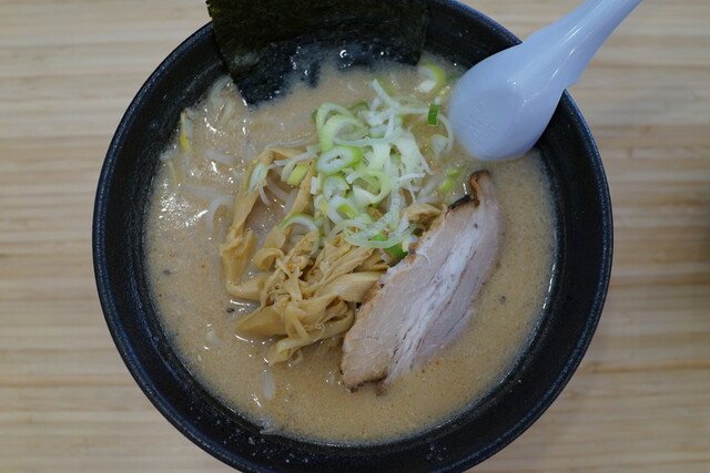 完熟ラーメン 本丸 泉駅前店 - 泉（福島交通）（ラーメン）の写真