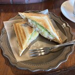 珈琲 欧蘭陀館 - ホットサンド　ツナチーズ