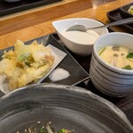 すしダイニング清水 - カツオたたきと新玉葱かき揚げ御膳