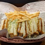 카나야마 베이스