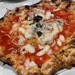 ピッツエリア エ トラットリア ダ イーサ - しらすのピッツァ