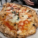 ピッツエリア エ トラットリア ダ イーサ - コヤーブ