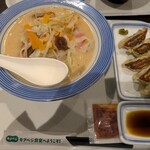 リンガーハット - 料理写真: