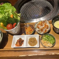 松庵 韓菜房 栄大津通店 - 