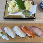 回転寿司 力丸 - お寿司5貫盛り合わせみたいなやつとたけのこの天ぷら