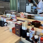 回転寿司 力丸 - テーブル上