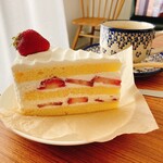 おやつカフェ ホリック - いちごショートケーキ