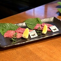 松阪牛炭火焼肉 東海亭 - 