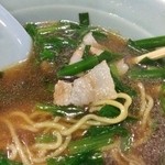 十八番 - 豚肉がちょこちょこ…