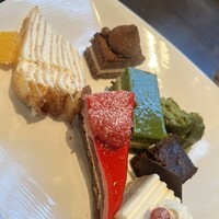 リュクス ダイニング ハプナ - 