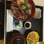海風亭 - 海鮮丼　上