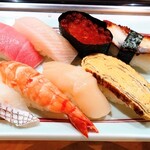 東京亭 - 握り寿司（一人前）