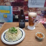 キッチン あずま - 毎度のルーティンで飲み開始(笑)