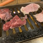 ホルモンラボ - 焼けー！