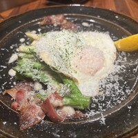 グリル プランチャ - さぬきのめざめのビスマルク