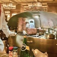 ロウリーズ・ザ・プライムリブ 恵比寿ガーデンプレイス店 - 