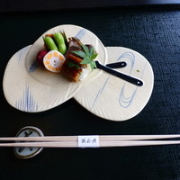 花外楼 大坂城店 - 団扇のお皿が、夏らしい♪